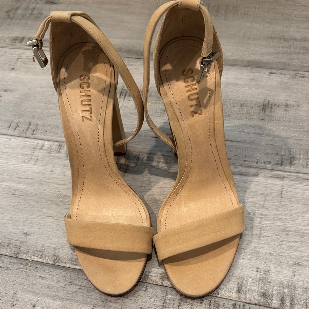 SCHUTZ Beige Women's Heels